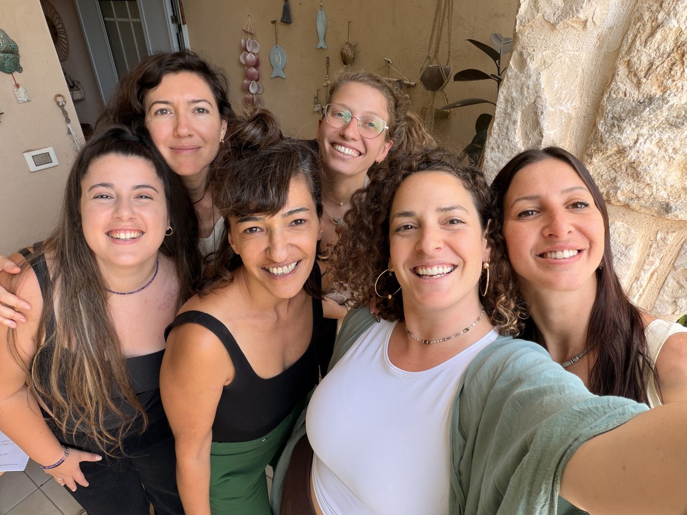 מהמעגל שלנו